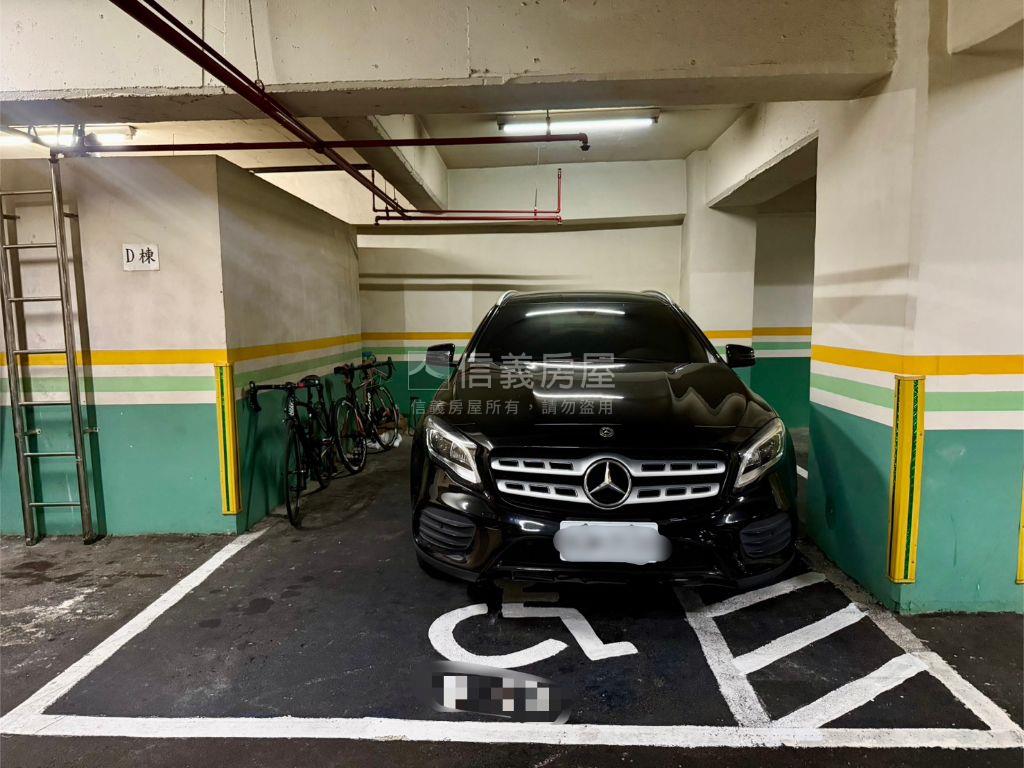 歐洲村桂冠三房車位房屋室內格局與周邊環境