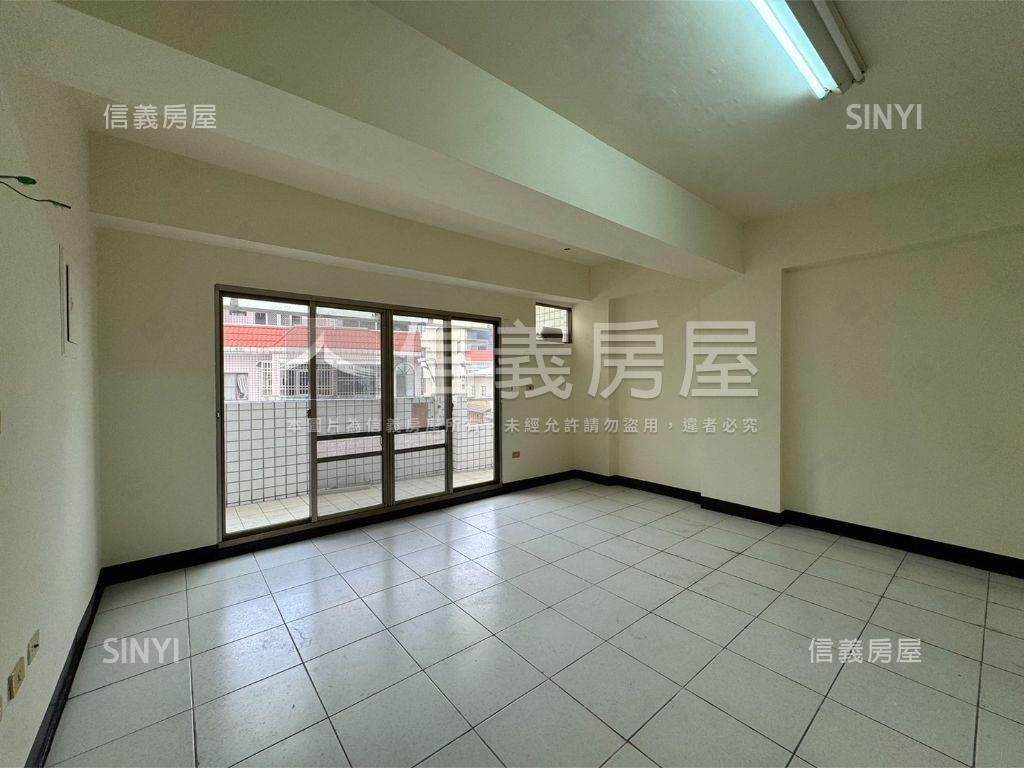 正新市市區採光佳樓店房屋室內格局與周邊環境