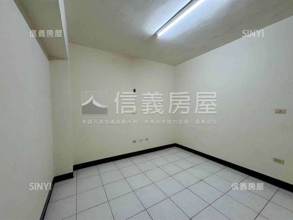 正新市市區採光佳樓店房屋室內格局與周邊環境