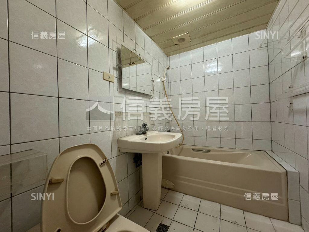 正新市市區採光佳樓店房屋室內格局與周邊環境