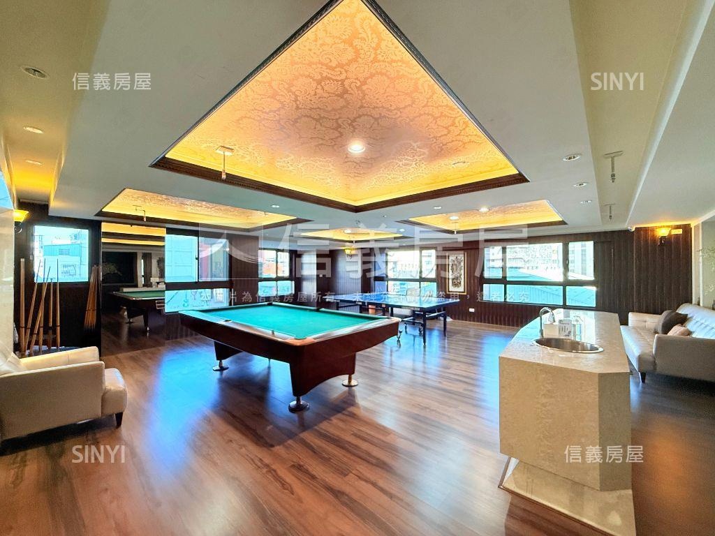 世紀之頂視野四房雙平車位房屋室內格局與周邊環境