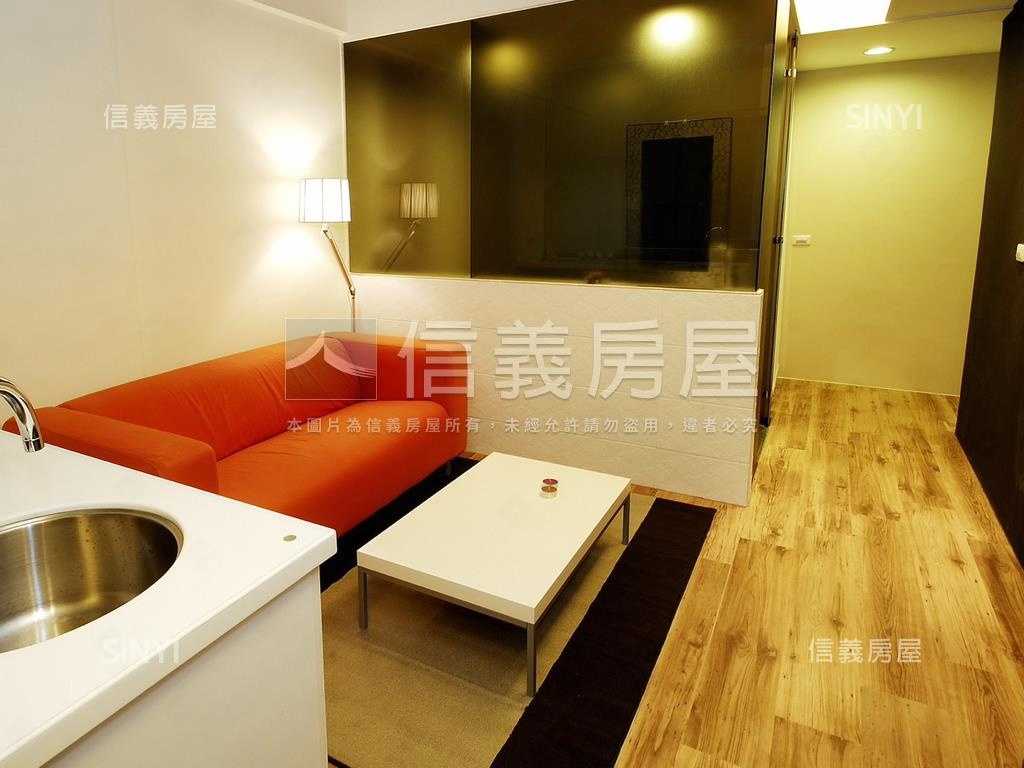 近世貿收租美寓房屋室內格局與周邊環境