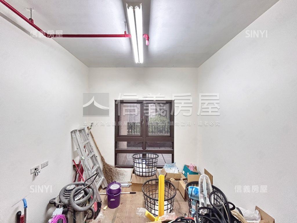 永鼎帝京三房雙車位房屋室內格局與周邊環境