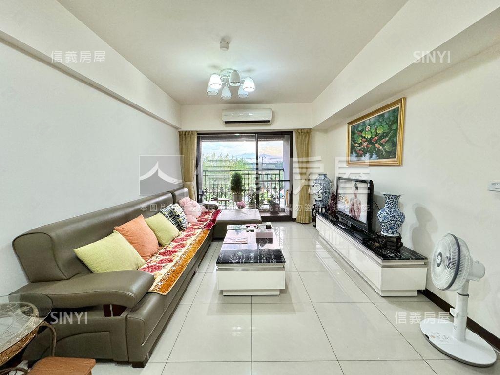 南向亮眼三房車位房屋室內格局與周邊環境