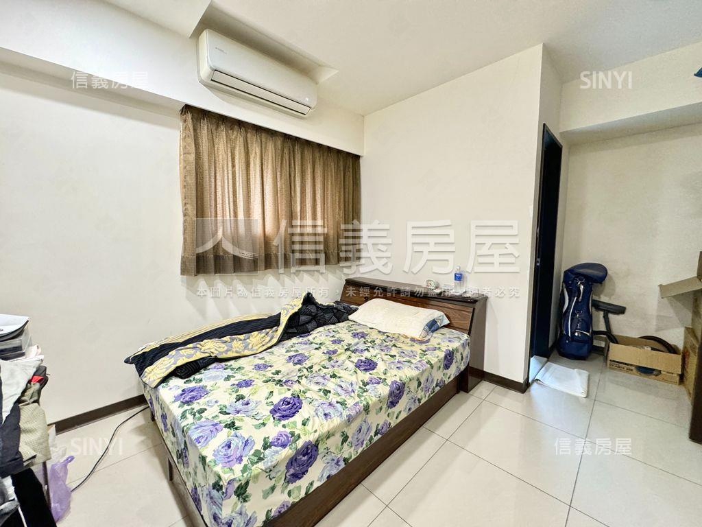 南向亮眼三房車位房屋室內格局與周邊環境