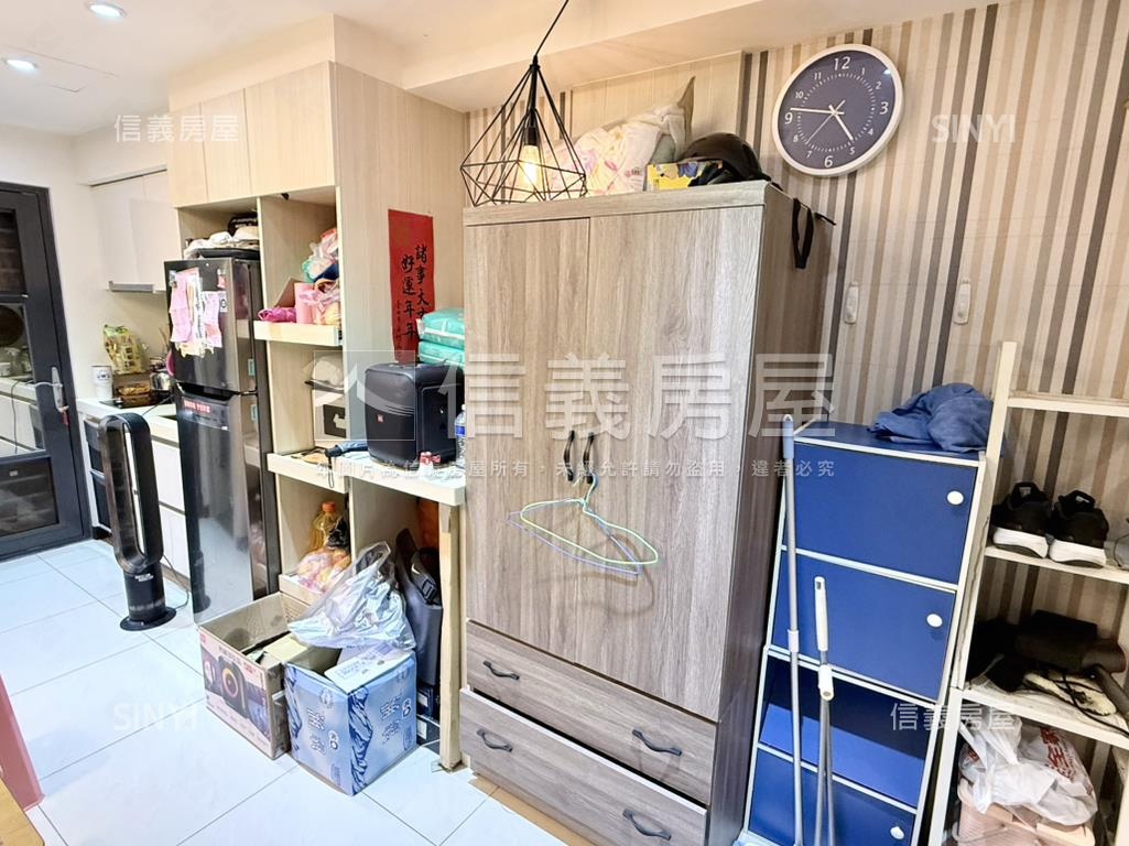 超級花園美滿２房車位房屋室內格局與周邊環境