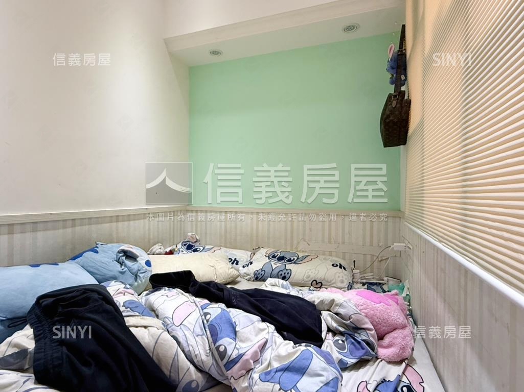 超級花園美滿２房車位房屋室內格局與周邊環境