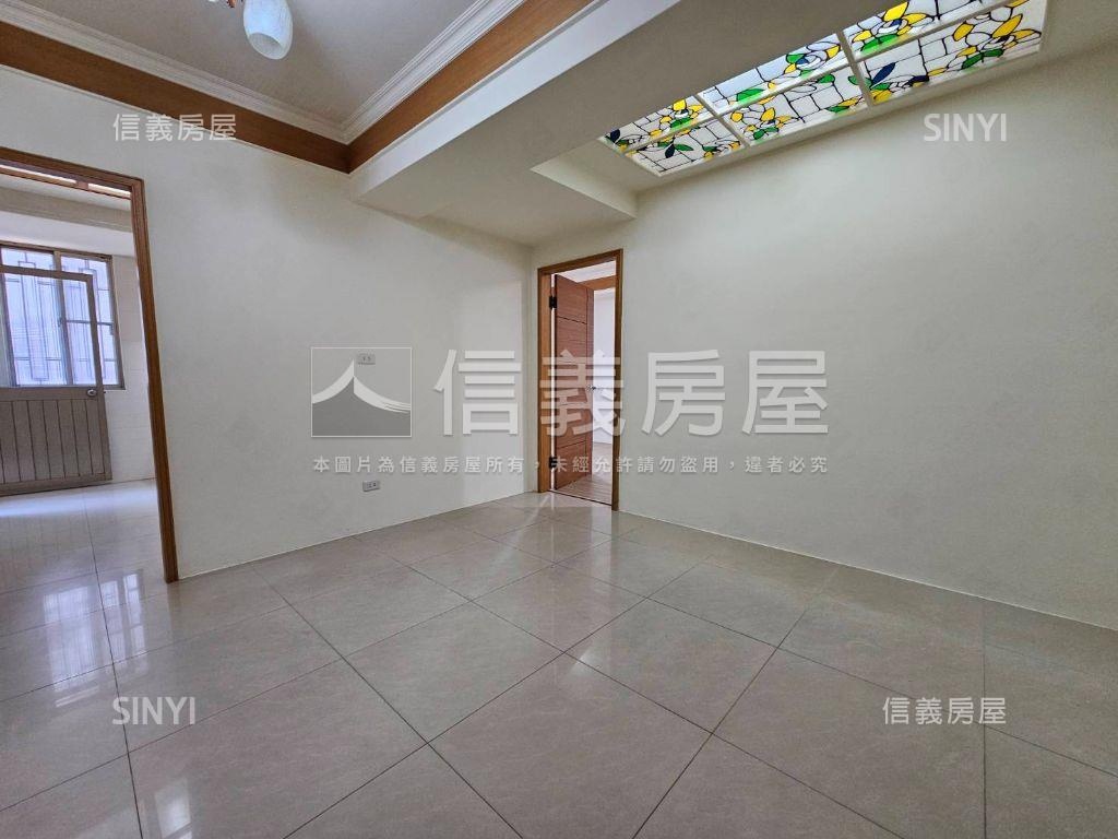首購●青青校樹三房平車房屋室內格局與周邊環境