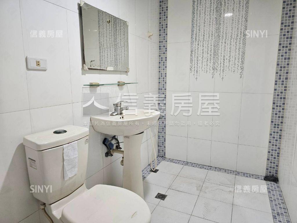 首購●青青校樹三房平車房屋室內格局與周邊環境