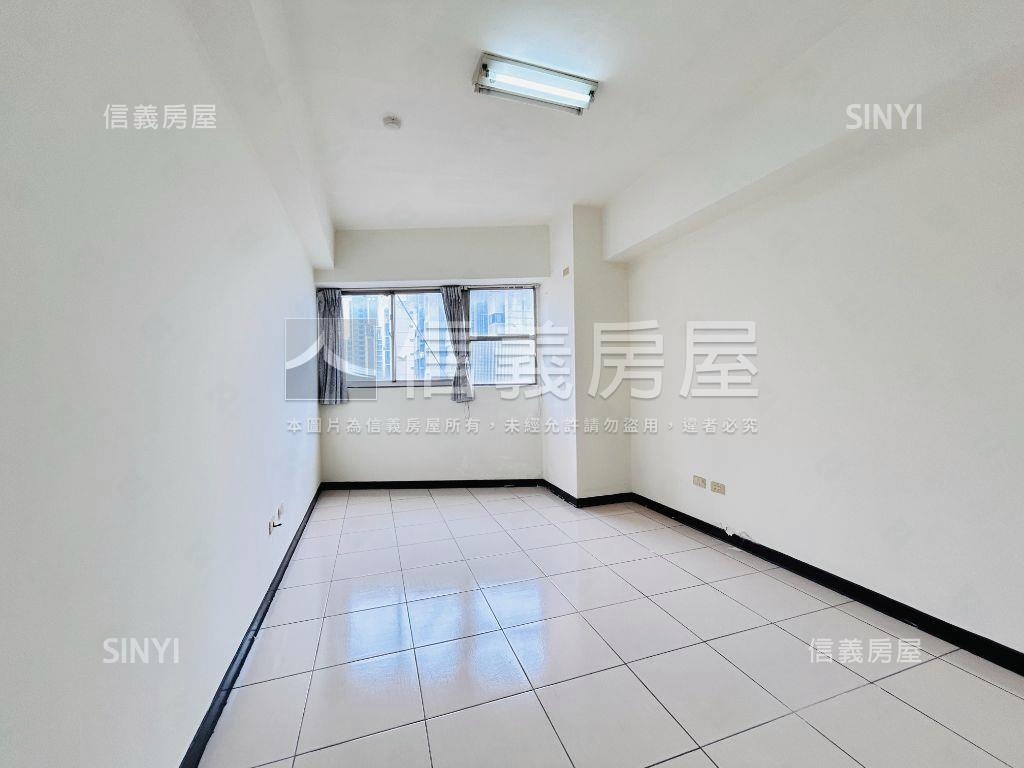 火車站前方便宅！！！房屋室內格局與周邊環境