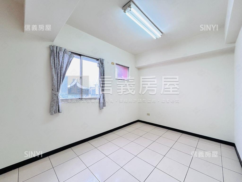 火車站前方便宅！！！房屋室內格局與周邊環境