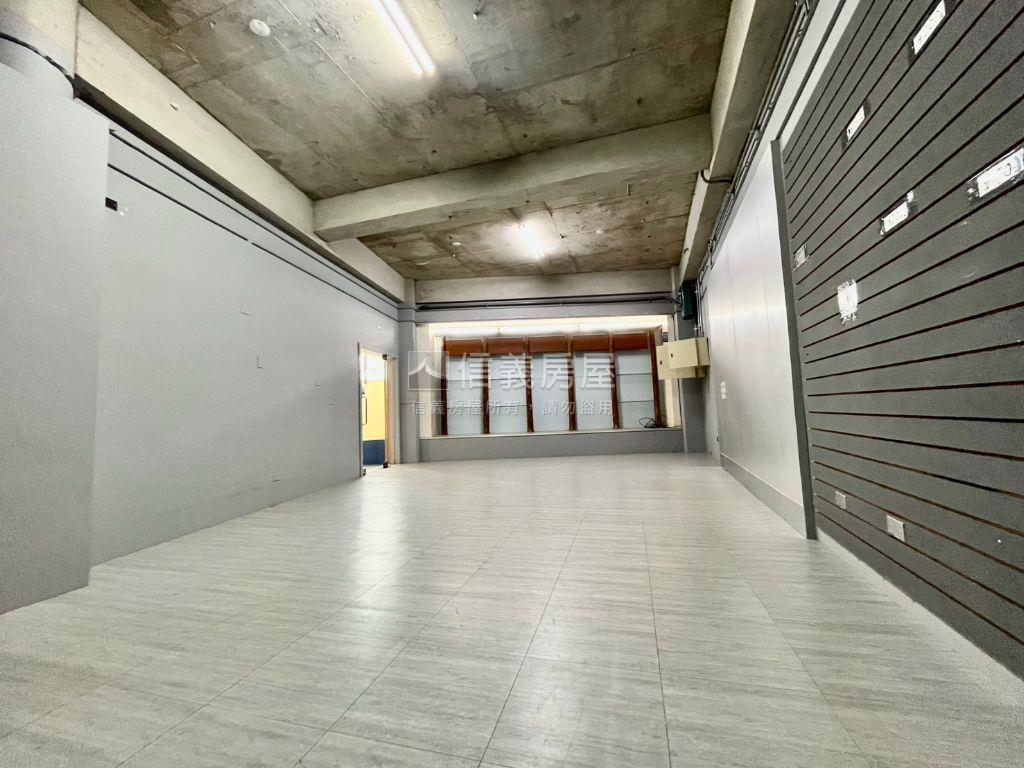 正大灣路｜大面寬金店住房屋室內格局與周邊環境