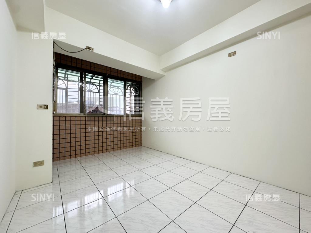 青舞飛揚溫馨小宅房屋室內格局與周邊環境