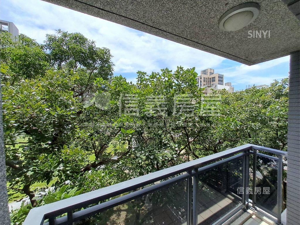 村上森面公園綠意三房房屋室內格局與周邊環境