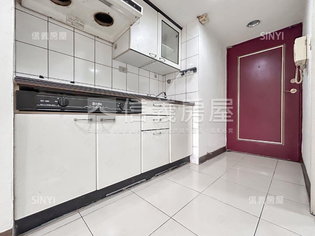 【主推】樟樹前段電梯好宅房屋室內格局與周邊環境