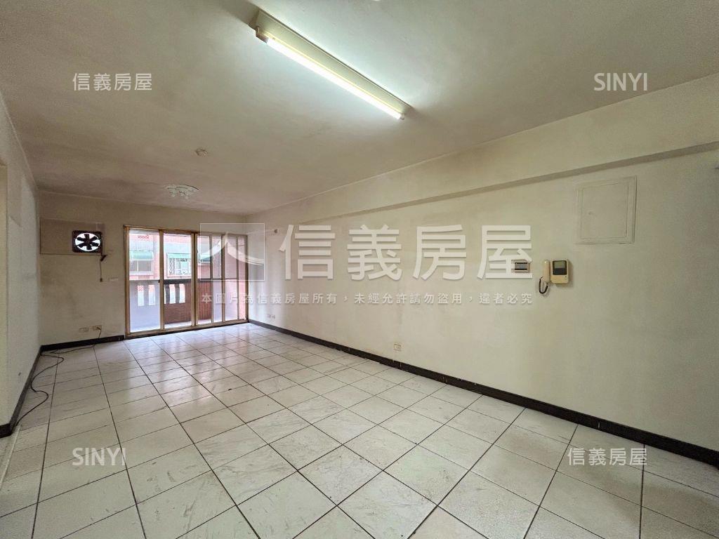 富貴新人小資三房房屋室內格局與周邊環境