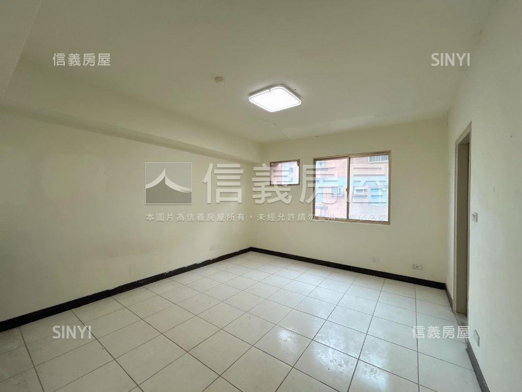 富貴新人小資三房房屋室內格局與周邊環境