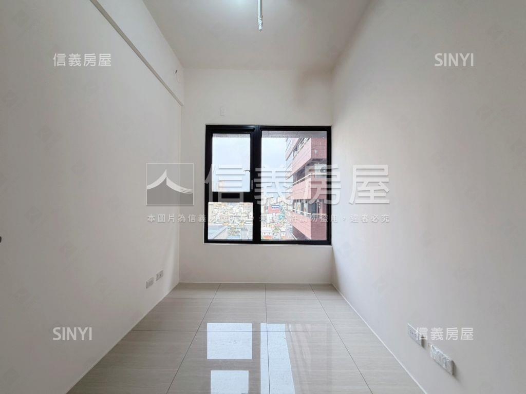 星玥灣ｘ採光大兩房房屋室內格局與周邊環境