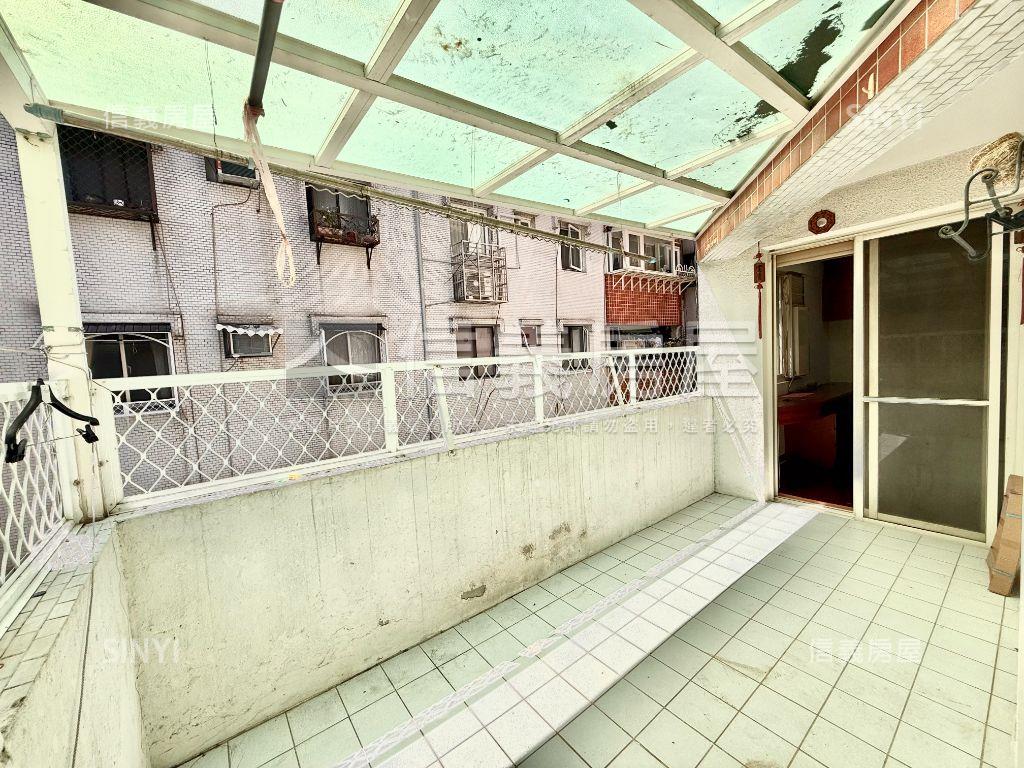 空間超實在四房大陽台美屋房屋室內格局與周邊環境