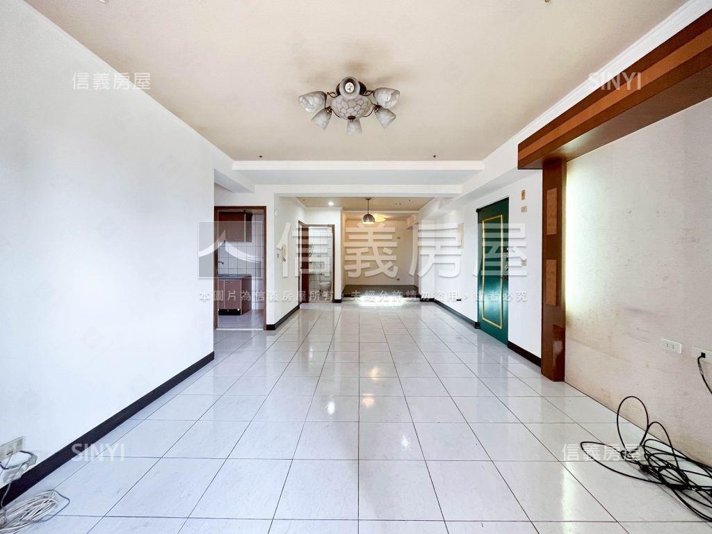 近中國醫永興盛世次頂樓房屋室內格局與周邊環境