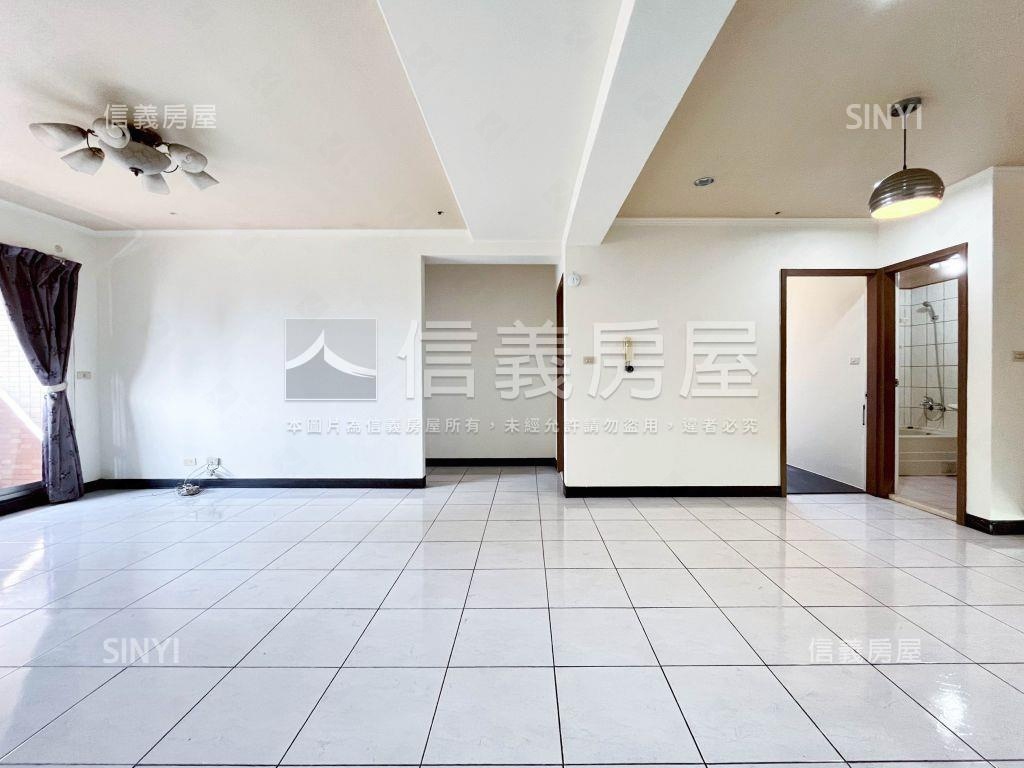 近中國醫永興盛世次頂樓房屋室內格局與周邊環境