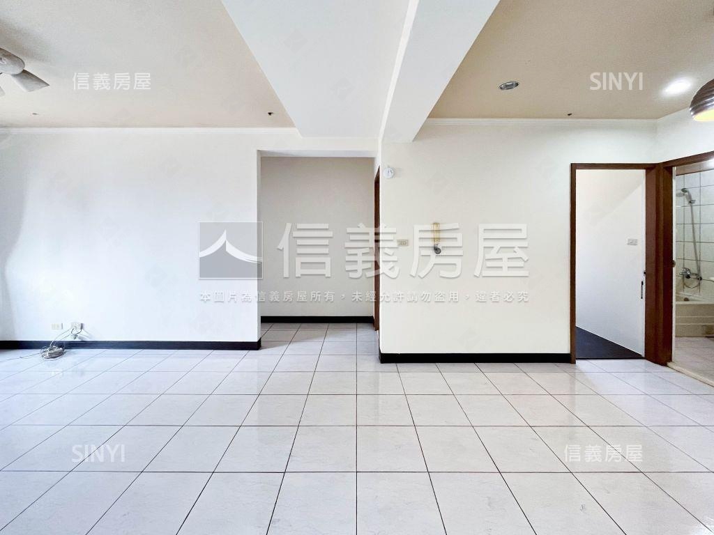 近中國醫永興盛世次頂樓房屋室內格局與周邊環境