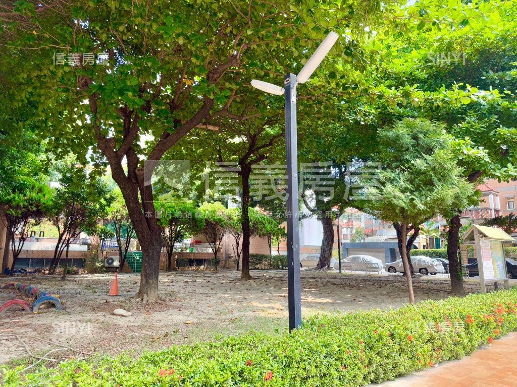 近中國醫永興盛世次頂樓房屋室內格局與周邊環境