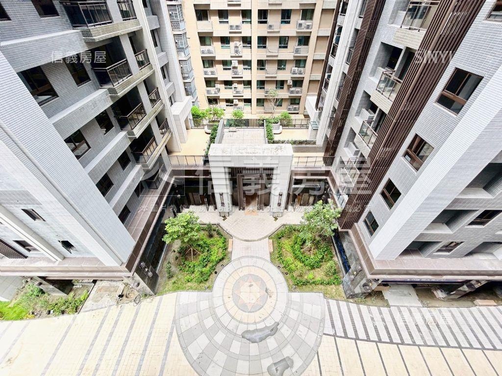 皇普莊園兩房平車邊間戶房屋室內格局與周邊環境