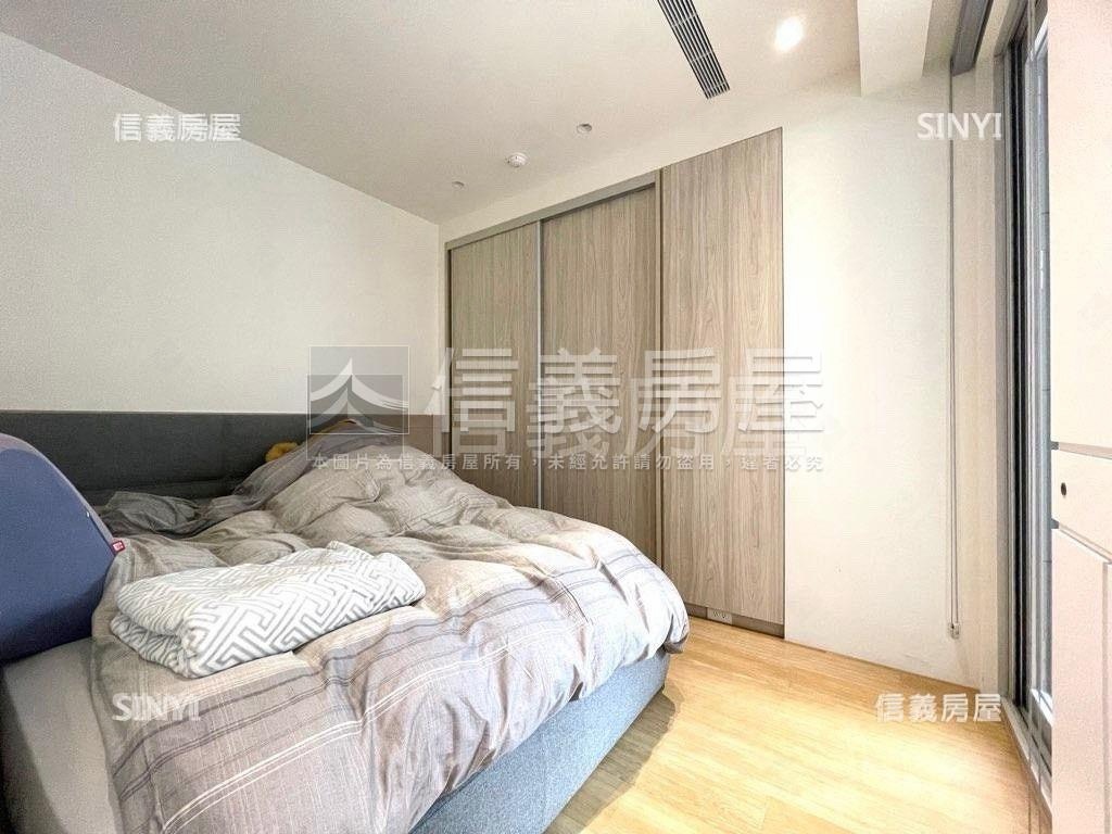 富富話合邊間兩房附坡平房屋室內格局與周邊環境