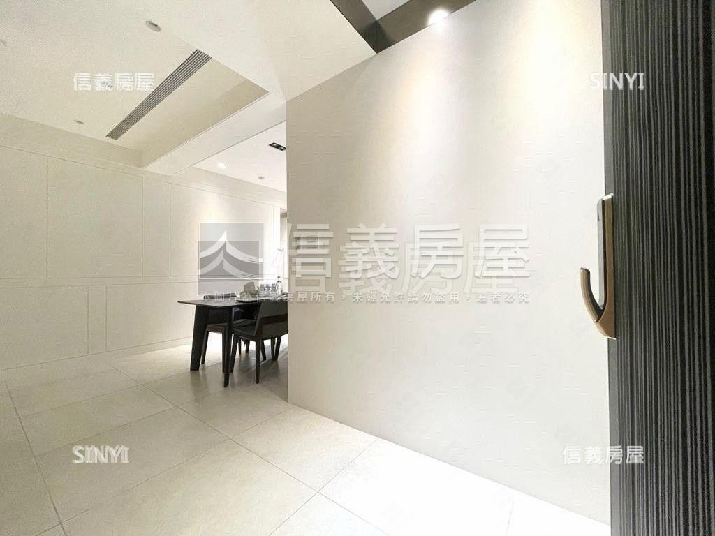 富富話合邊間兩房附坡平房屋室內格局與周邊環境