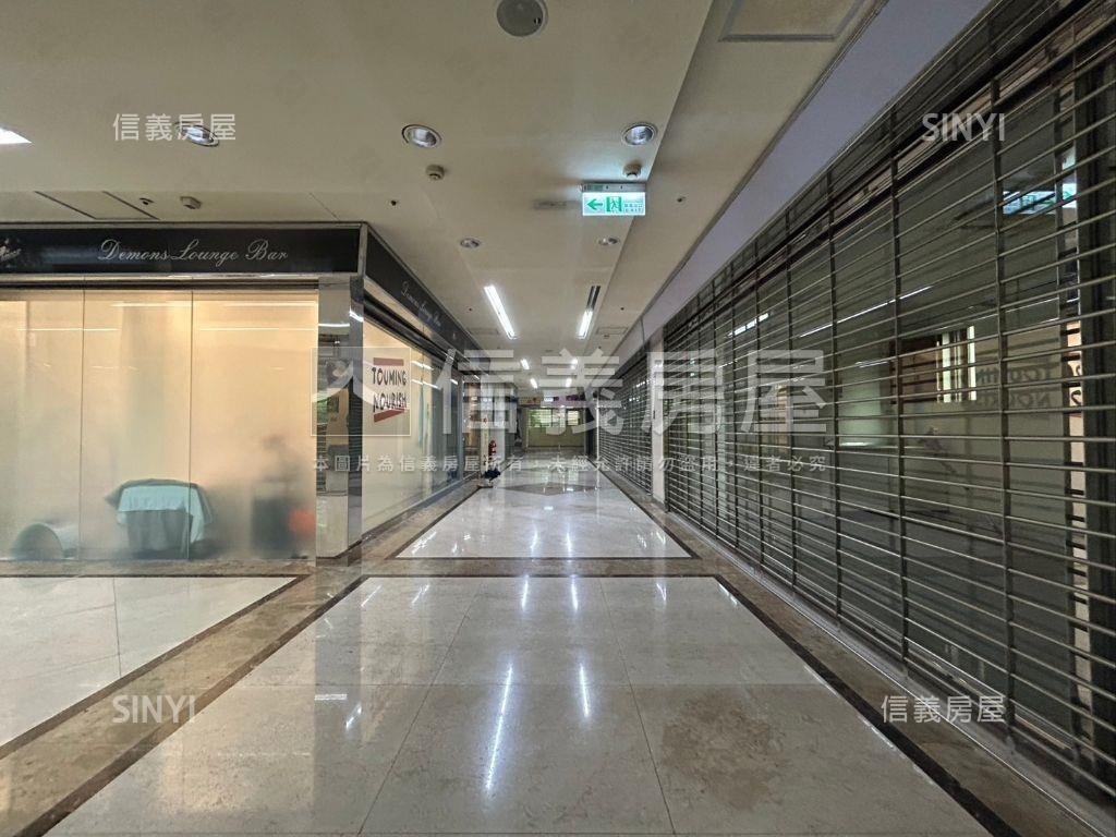 海華小資店面房屋室內格局與周邊環境