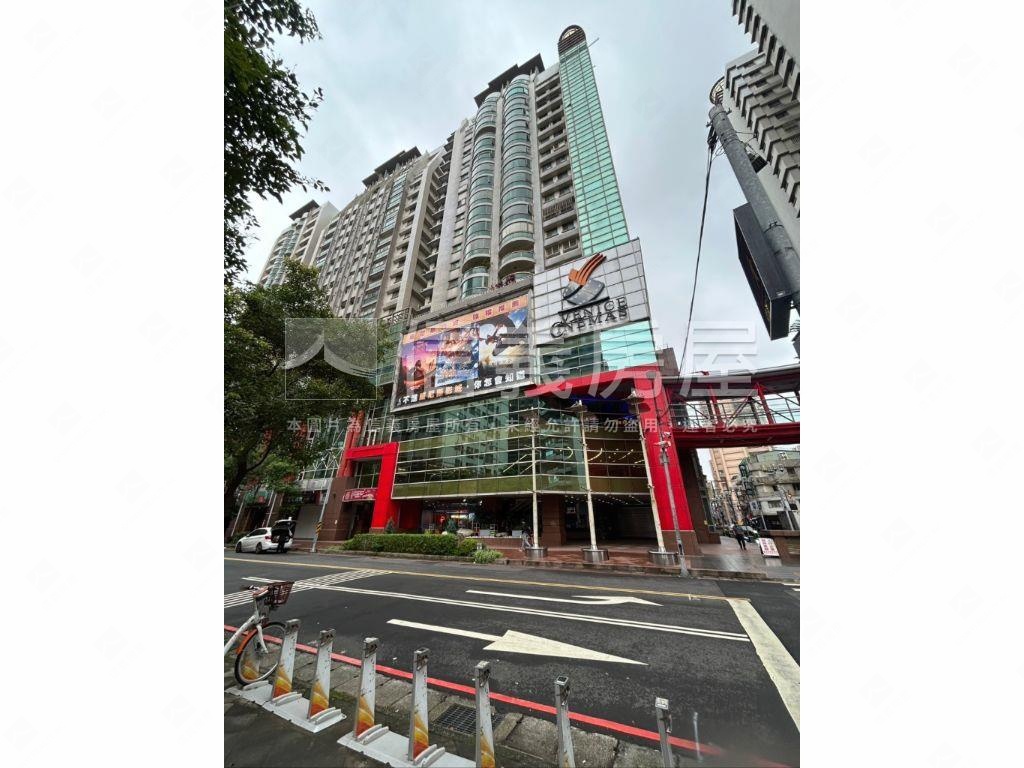 海華小資店面房屋室內格局與周邊環境