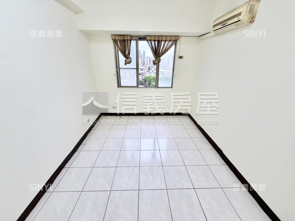 美景日安高樓３房坡平車位房屋室內格局與周邊環境