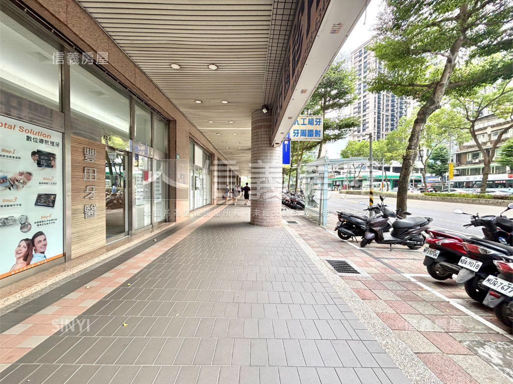 美景日安高樓３房坡平車位房屋室內格局與周邊環境