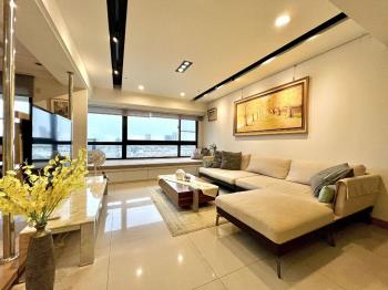 湖美天河極景雙車名邸