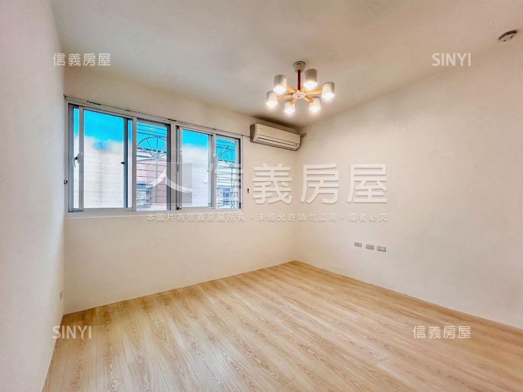 迴龍捷運裝潢小資三房房屋室內格局與周邊環境