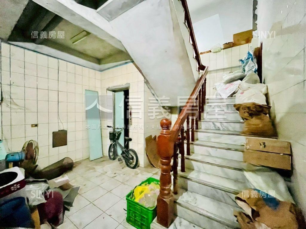 大豐路大面寬店面房屋室內格局與周邊環境