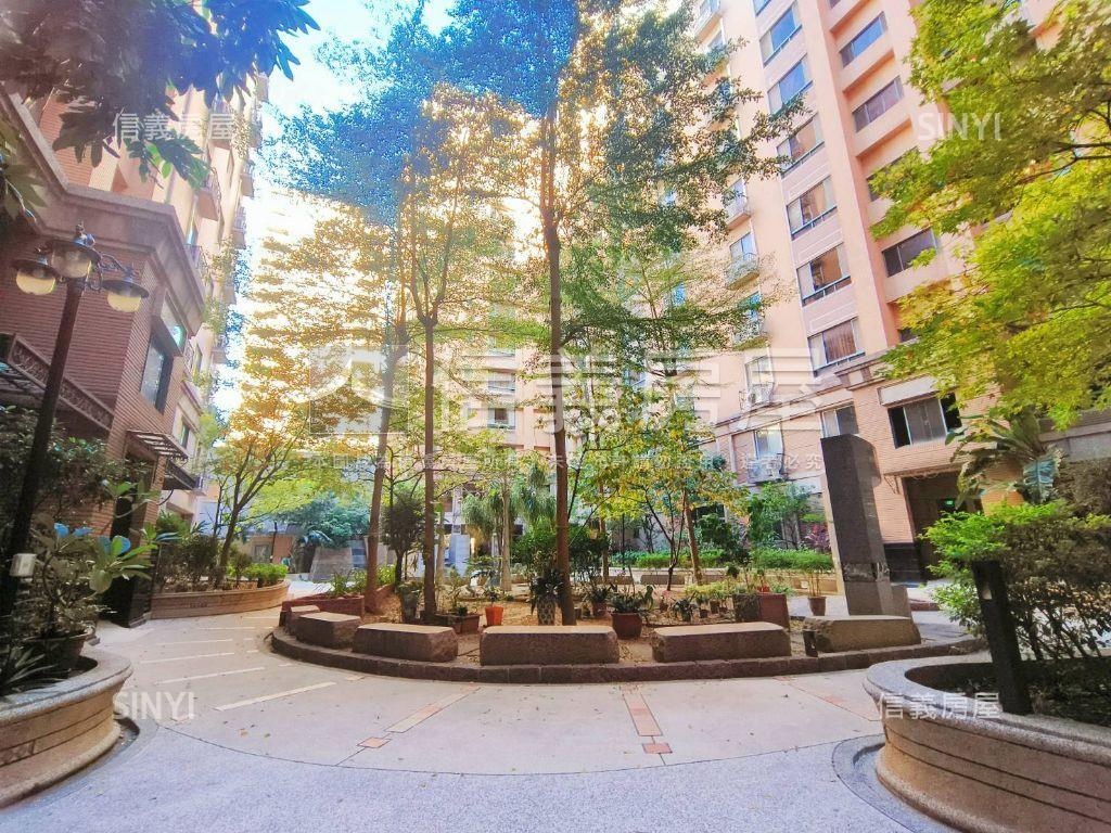 經國麗品˙３房車位房屋室內格局與周邊環境