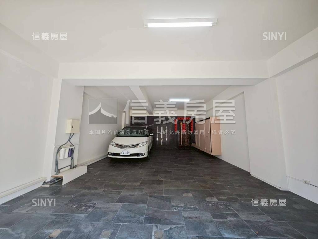 永康龍埔街四車巴洛克風墅房屋室內格局與周邊環境