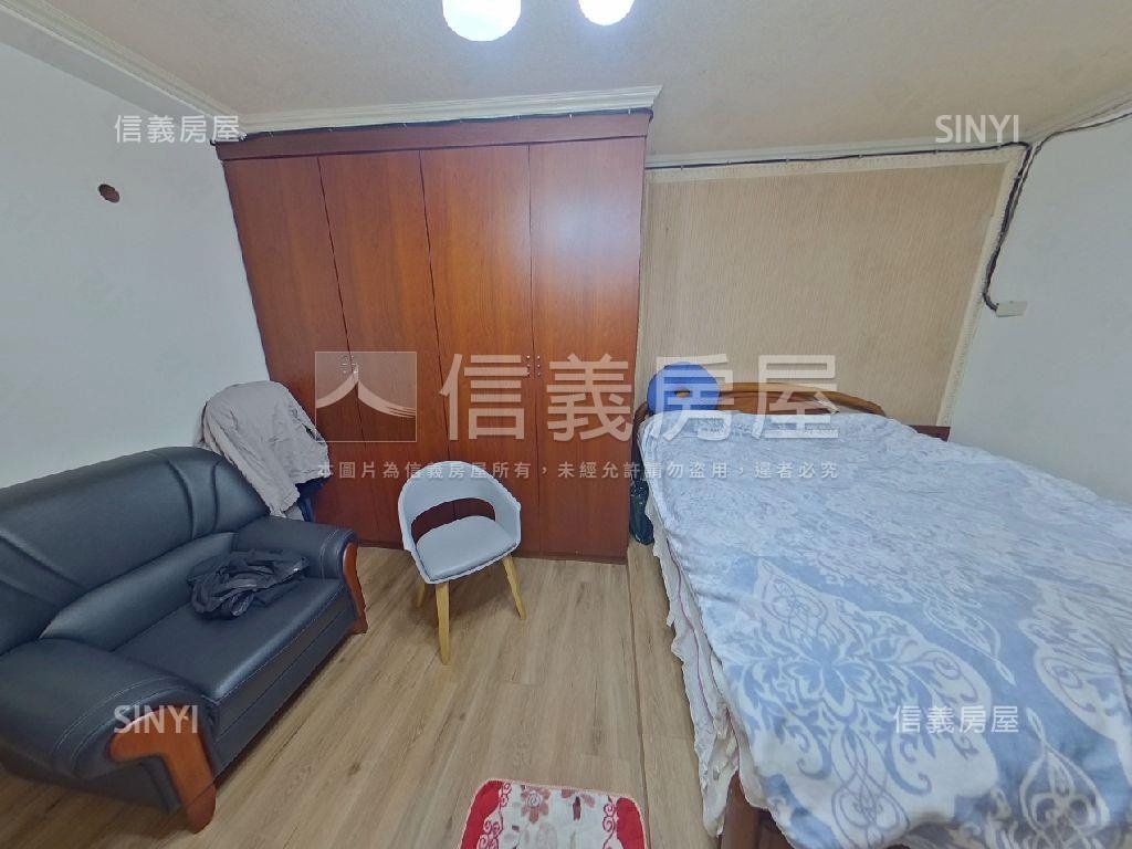 近啟英高中漂亮三房美居房屋室內格局與周邊環境