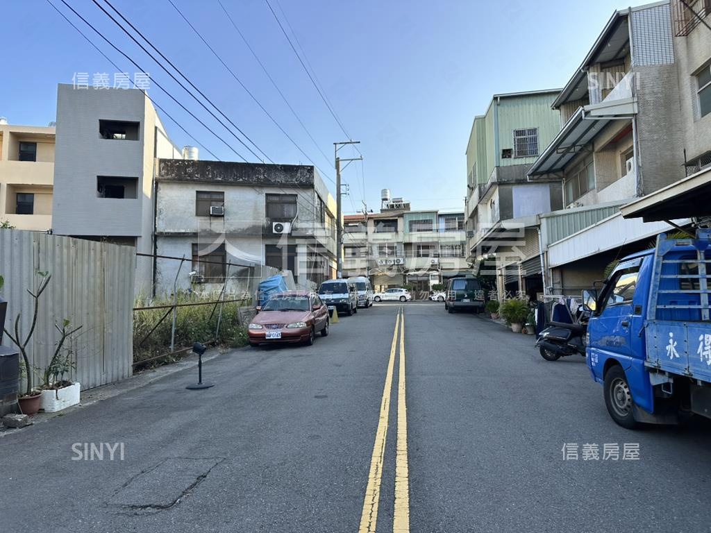 台中近交流道住二土地房屋室內格局與周邊環境