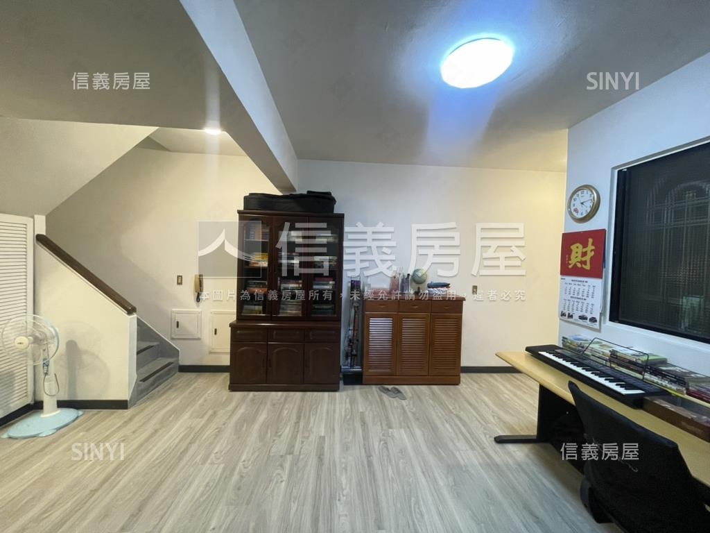 民權雙語學區方便停車透天房屋室內格局與周邊環境