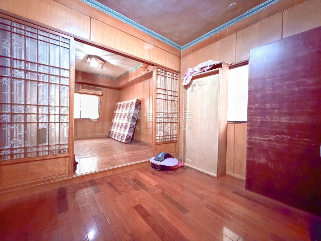 近中正國小優質３Ｆ公寓房屋室內格局與周邊環境