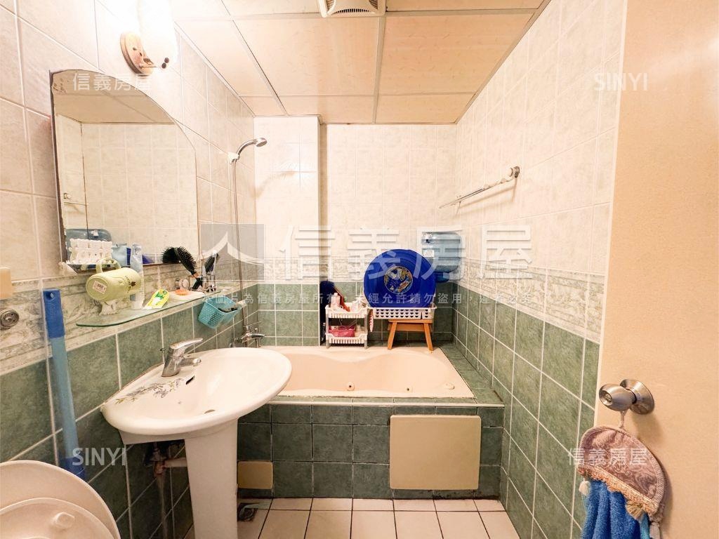 成家希望漫步大道三房平車房屋室內格局與周邊環境