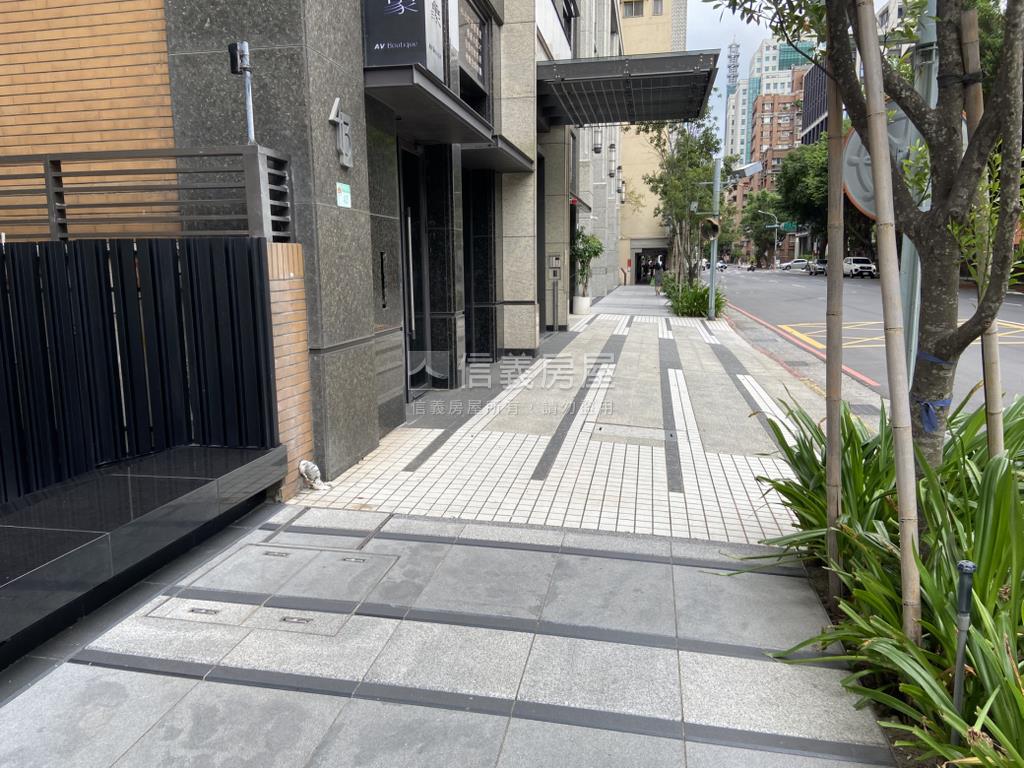 正隆官邸面台大社科綠意房屋室內格局與周邊環境