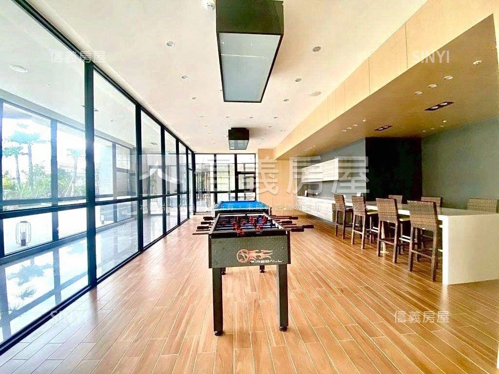 都會公園景觀大２房＆平車房屋室內格局與周邊環境