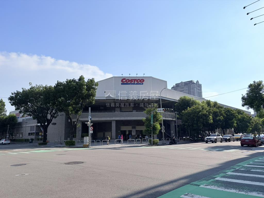 近捷運文心愛悅｜兩房車位房屋室內格局與周邊環境