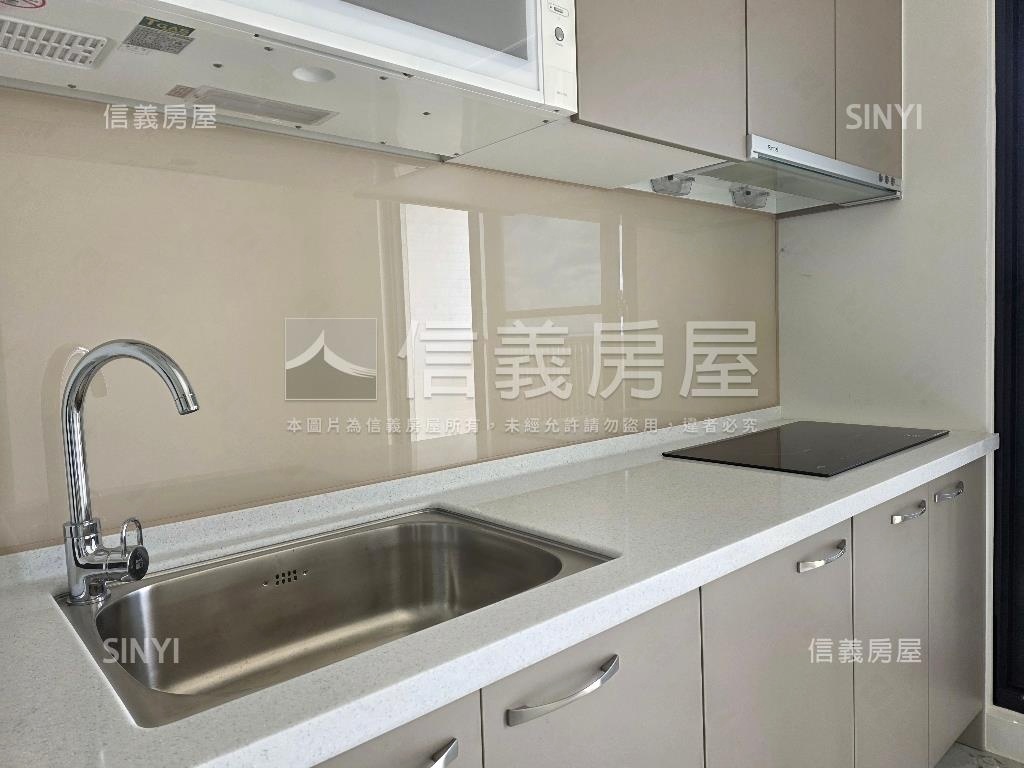 大展鴻圖三房平車房屋室內格局與周邊環境