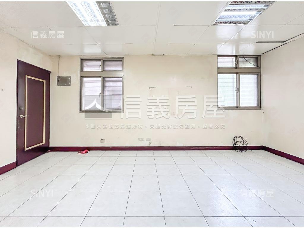 汐萬前段低總價二樓公寓房屋室內格局與周邊環境