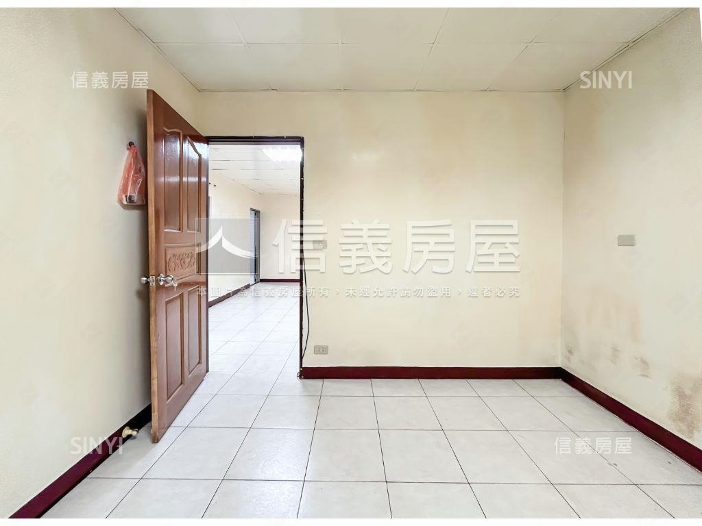 汐萬前段低總價二樓公寓房屋室內格局與周邊環境